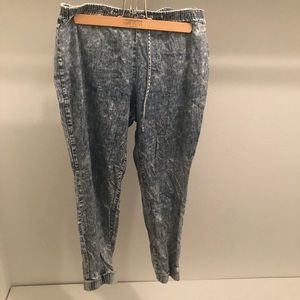 👖Faded denim joggers